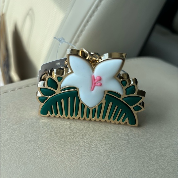 Bath & Body Works x Disney x Mulan Flower Comb PocketBac Holder - Picture 3 of 3